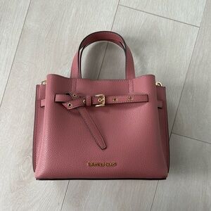 Michael Kors Emilia Small Pebbled Leather Satchel in Pink